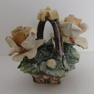 Capodimonte flower basket